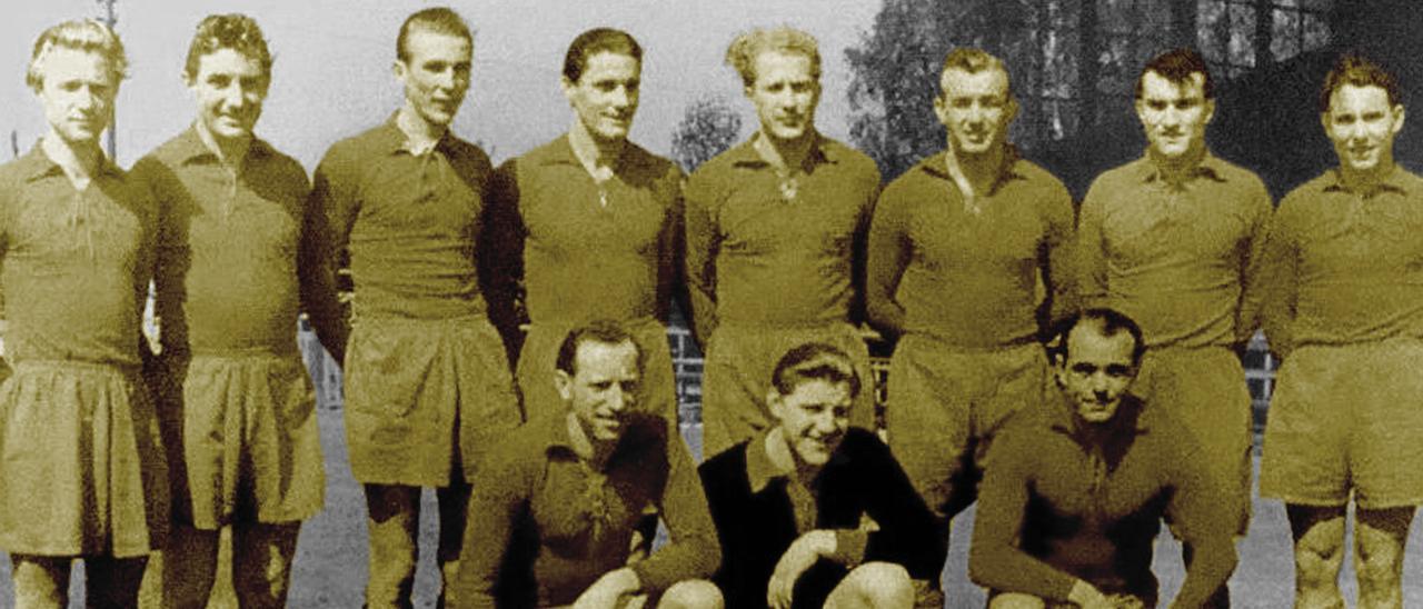 Equipo titular del Kaiserslautern, campeón por primera vez de Alemania en 1951.