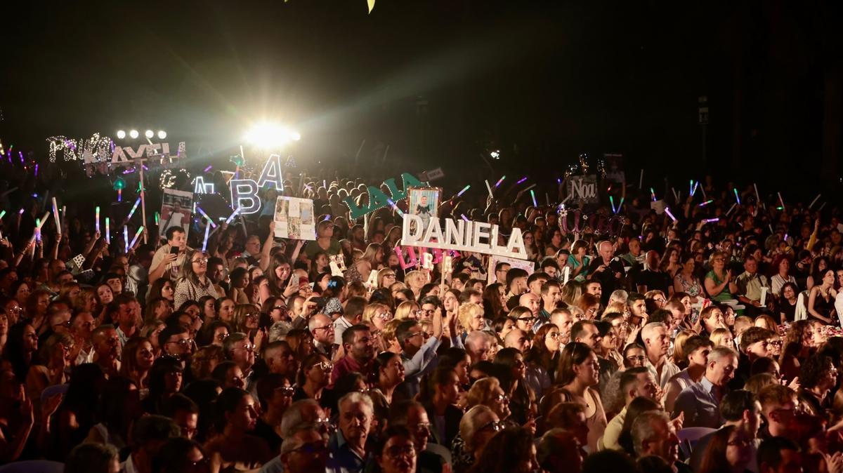 La elección de la Reina Mayor de la Fiestas de Elche, en imágenes