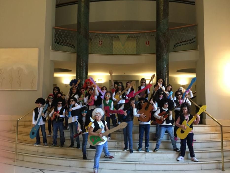 Rock and roll en el colegio Divina Providencia