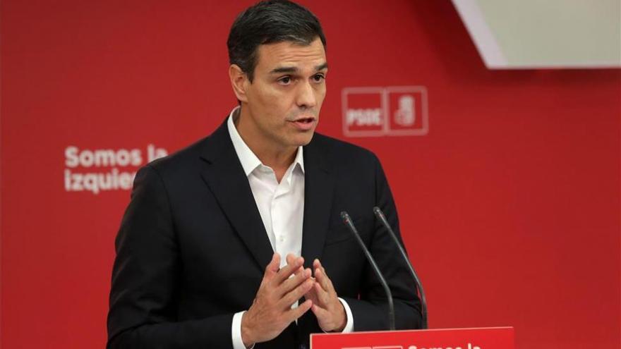 Sánchez garantiza que el PSOE apoyará la estabilidad pese al Gobierno del PP