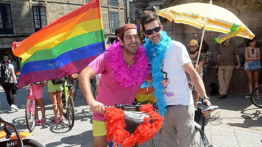 Participantes en la celebración del Día Internacional del Orgullo LGBT. // Rafa Vázquez