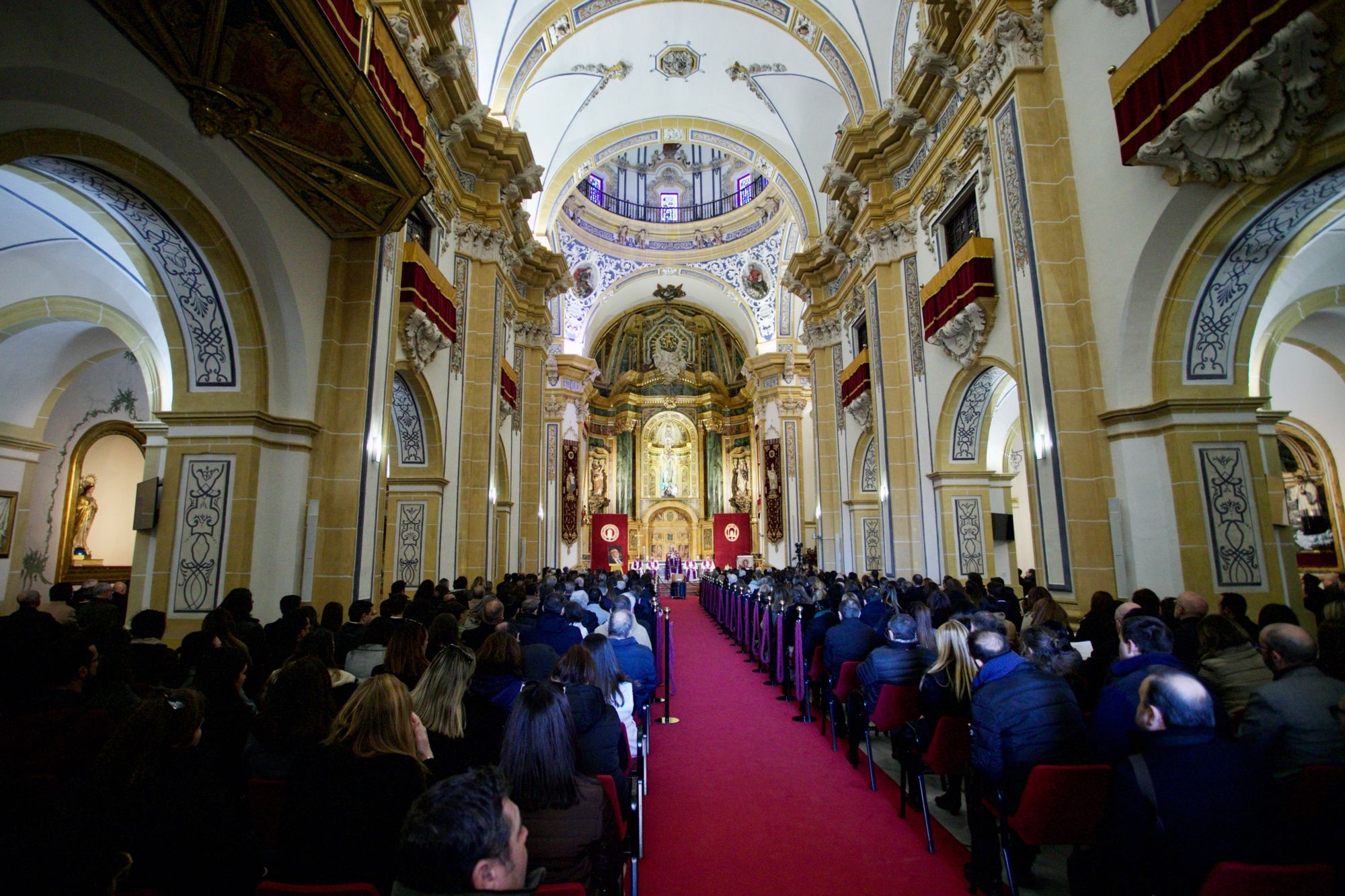 Imágenes | Cientos de personas se despiden de Mendoza en Los Jerónimos