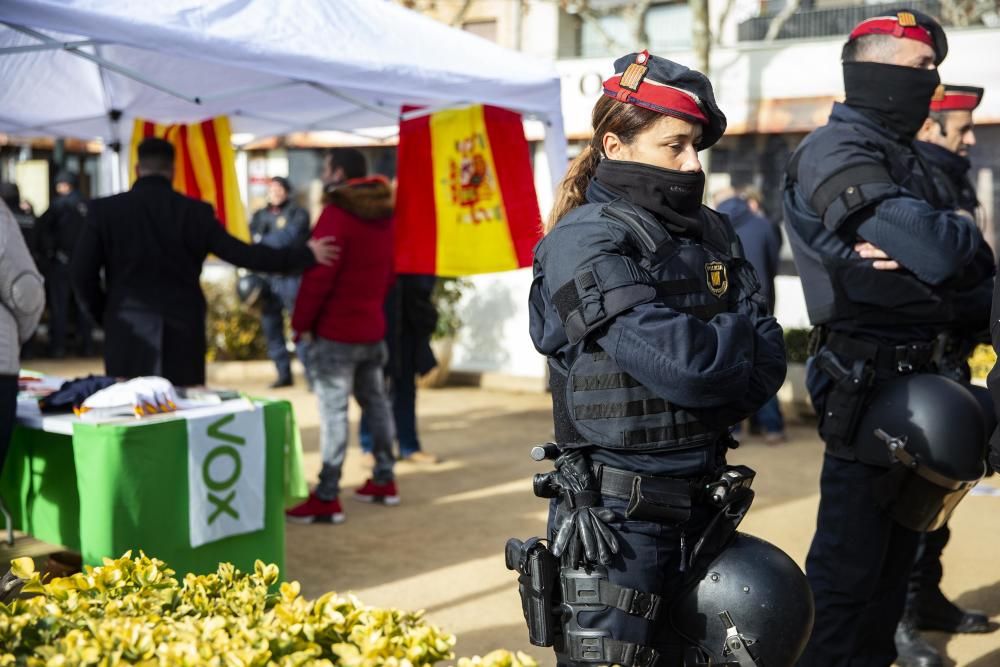 Enfrontament a Blanes entre antifeixistes i simpatitzants de Vox a Blanes