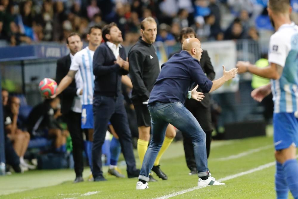 El partido entre el Málaga y el Oviedo, en imágenes