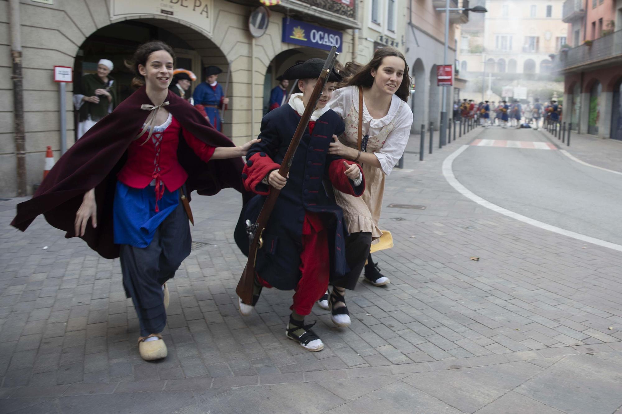 Arbúcies recrea el tradicional Combat de fa més de 300 anys