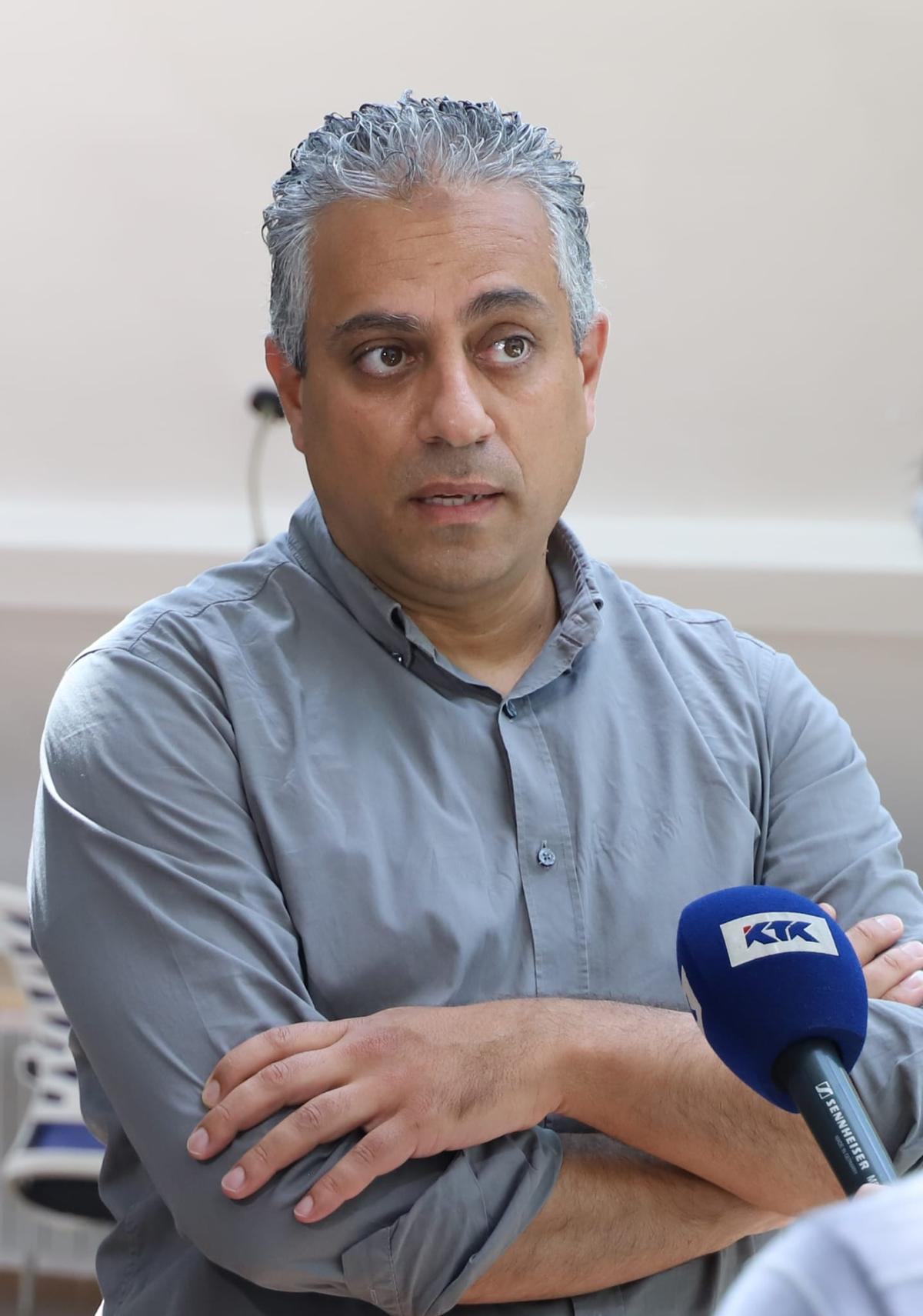 Sami Ashour, palestino residente en Compostela cuya familia vive en Jan Yunis, en el suroeste de Gaza.