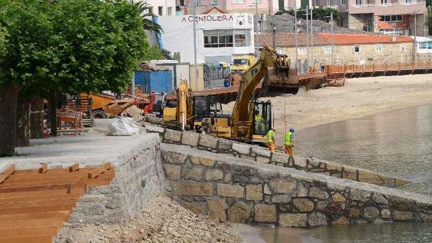 Los operarios trabajaban, aye,r en la obra de Beluso.