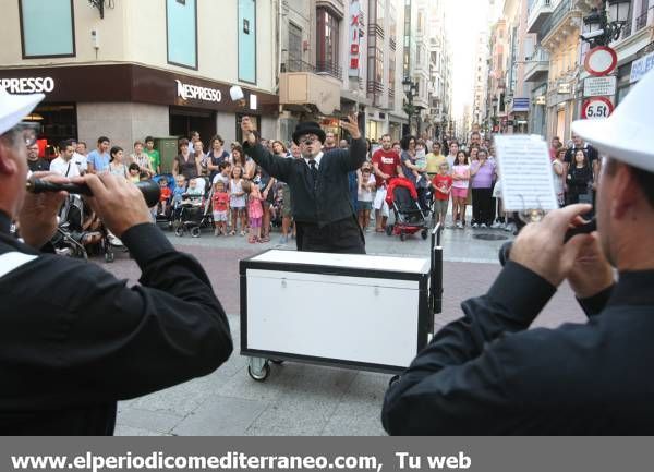 GALERÍA DE FOTOS - ‘Regreso a la ciudad’ saca el espectáculo a las calles de Castellón