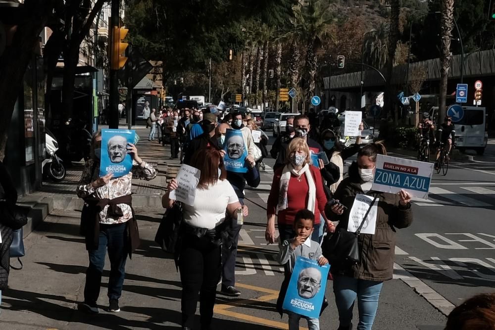 Vecinos de Huelin se manifiestan en contra del SARE