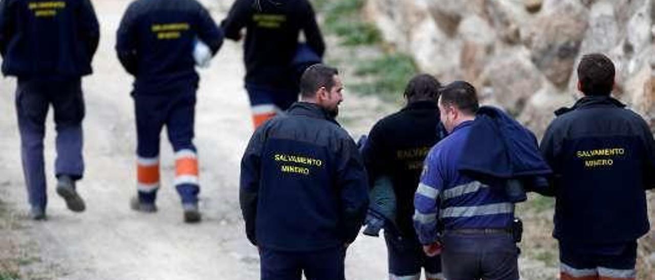 Los miembros de la Brigada, en Málaga.