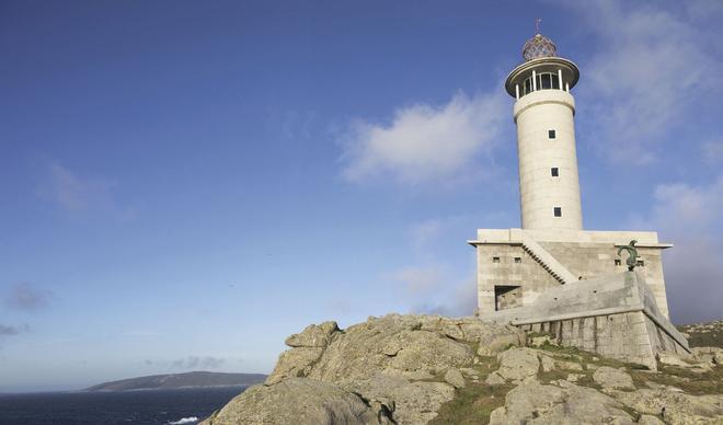 Faro de Punta Nariga (A Coruña)