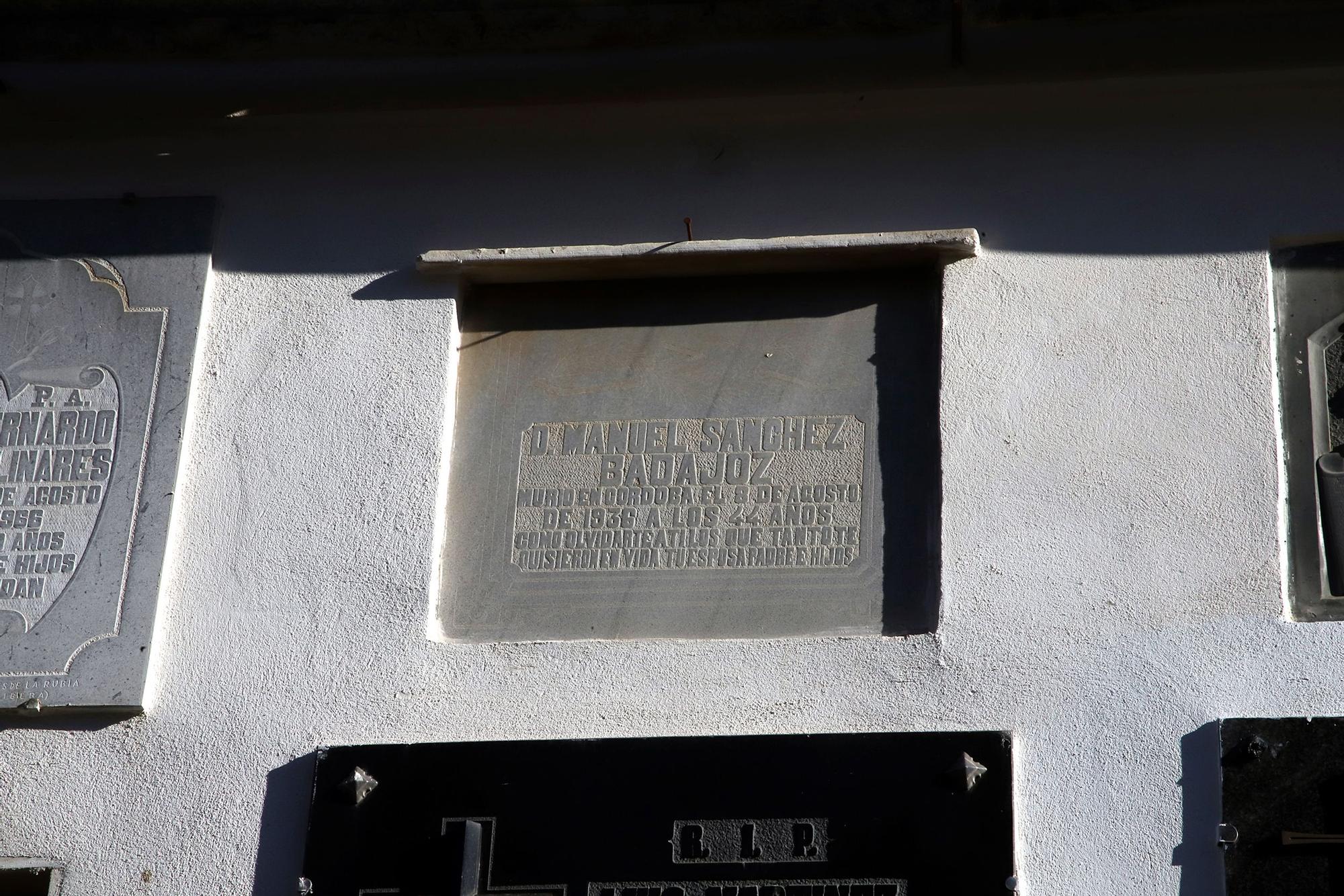 Un recorrido por la historia de Córdoba en el cementerio de La Salud