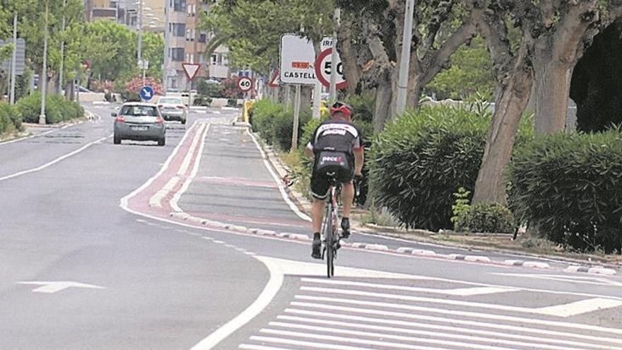 Advierten del uso érroneo del carril bici de Burriana