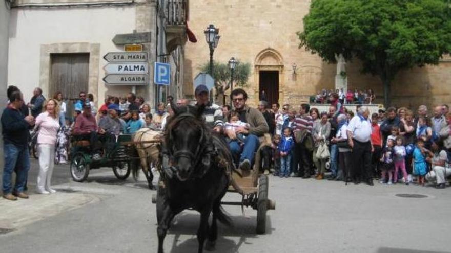 Numerosos carros participaron en esta edición.