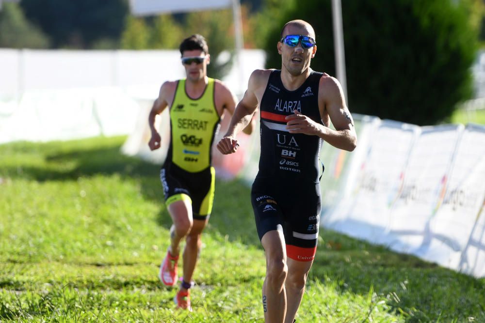 Los favoritos cumplen en el Campeonato de España de Triatlón Sprint en Pontevedra