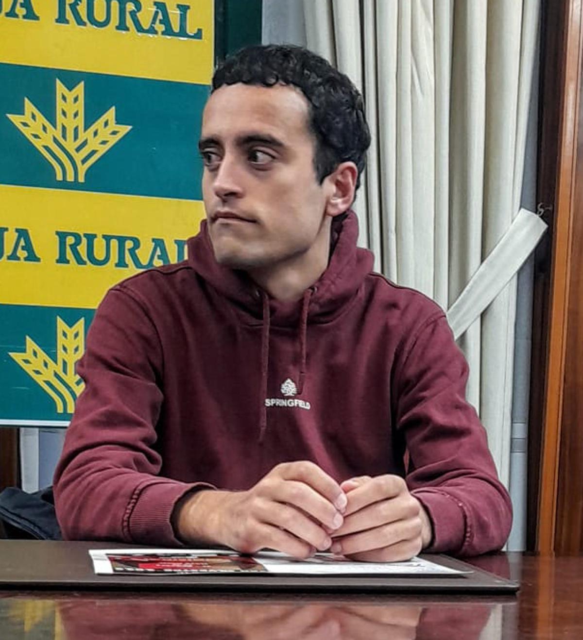 Diego Bravo, en el acto de presentación de la San Silvestre Zamora que correrá mañana. | LOZ