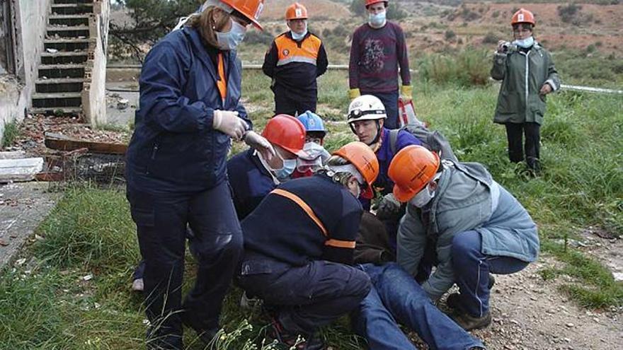 Instructores de GEA organizaron varios simulacros para poner a prueba los conocimientos teóricos adquiridos