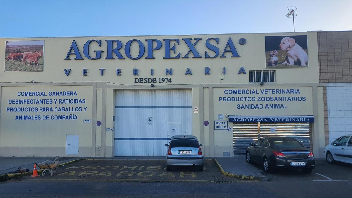 Nave empresarial de Agropexsa en Mérida.