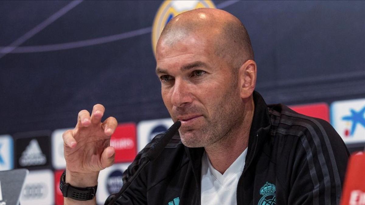 Zidane, en la sala de prensa de Valdebebas