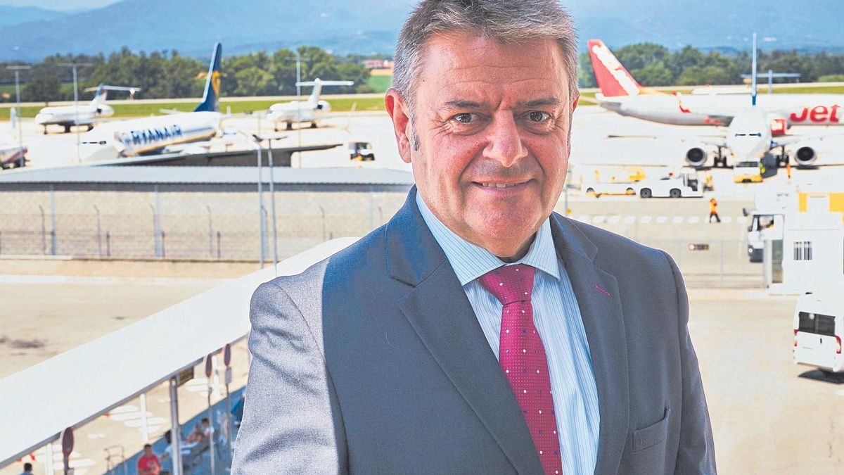 El director de l'Aeroport de Girona-Costa Brava, Vicent Pallarès