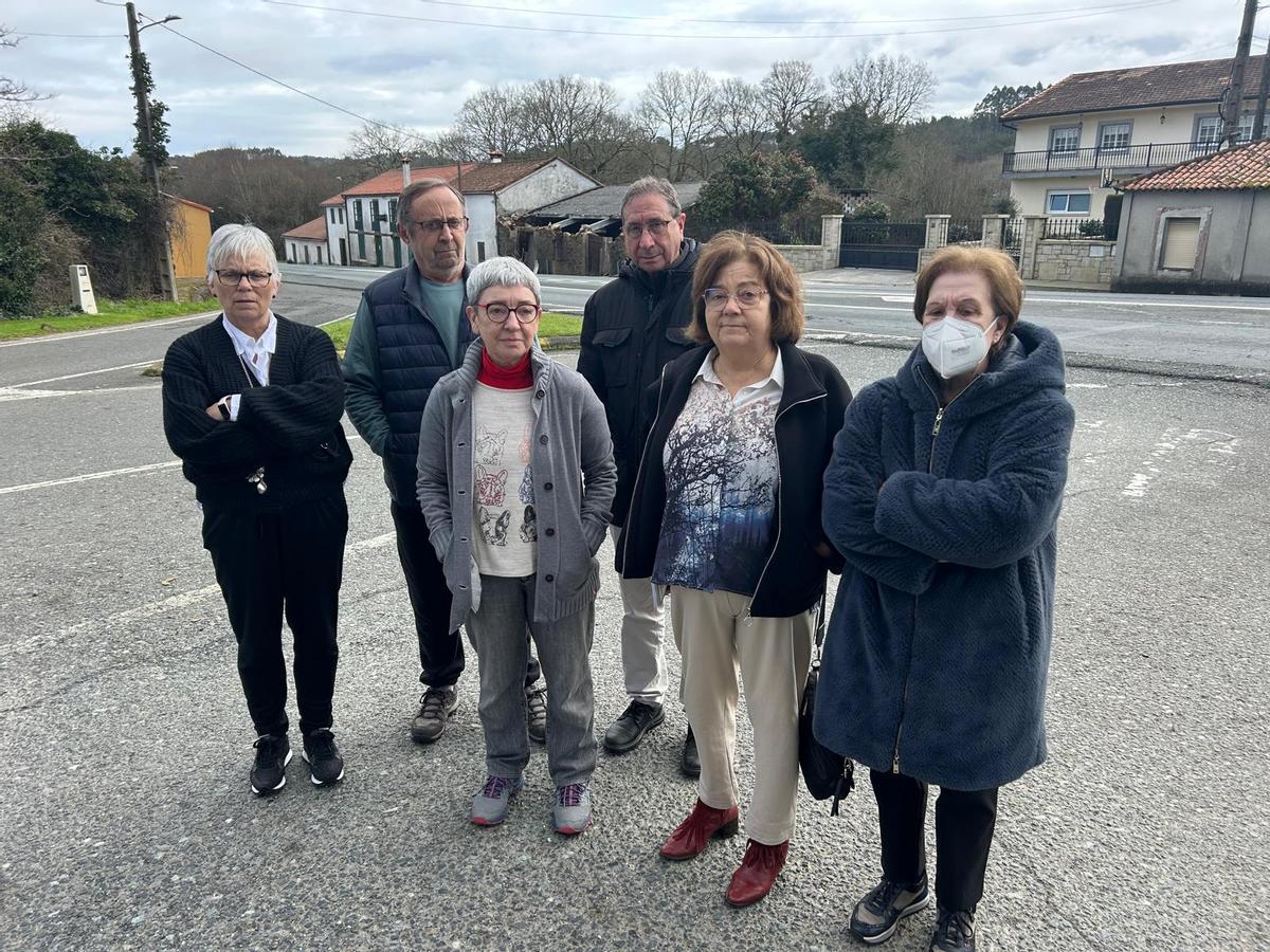 También temen por la seguridad vial en el acceso al Colegio Arquitecto Casas Novoa