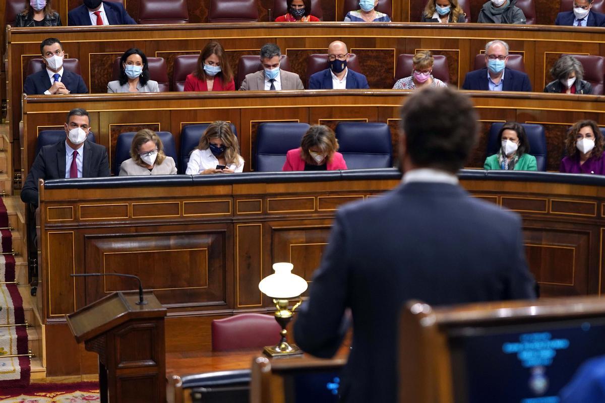 Casado s’obre a pactar els òrgans constitucionals caducats menys el CGPJ