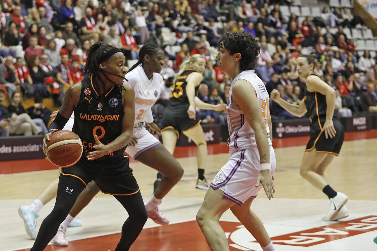 Girona. Pavello Fontajau. Partit basquet Spar UniGirona Galatasaray. Eurolliga.