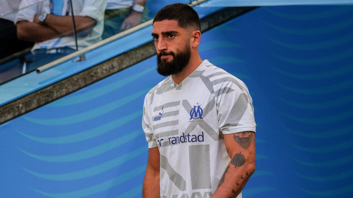 Samuel Gigot con la camiseta del Olympique de Marsella