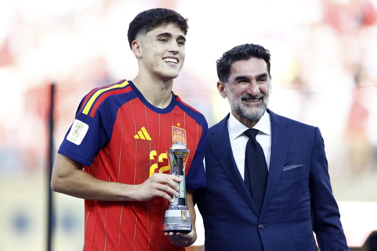 Les imatges de Pau Cubarsí, el primer gironí que guanya el Mundial