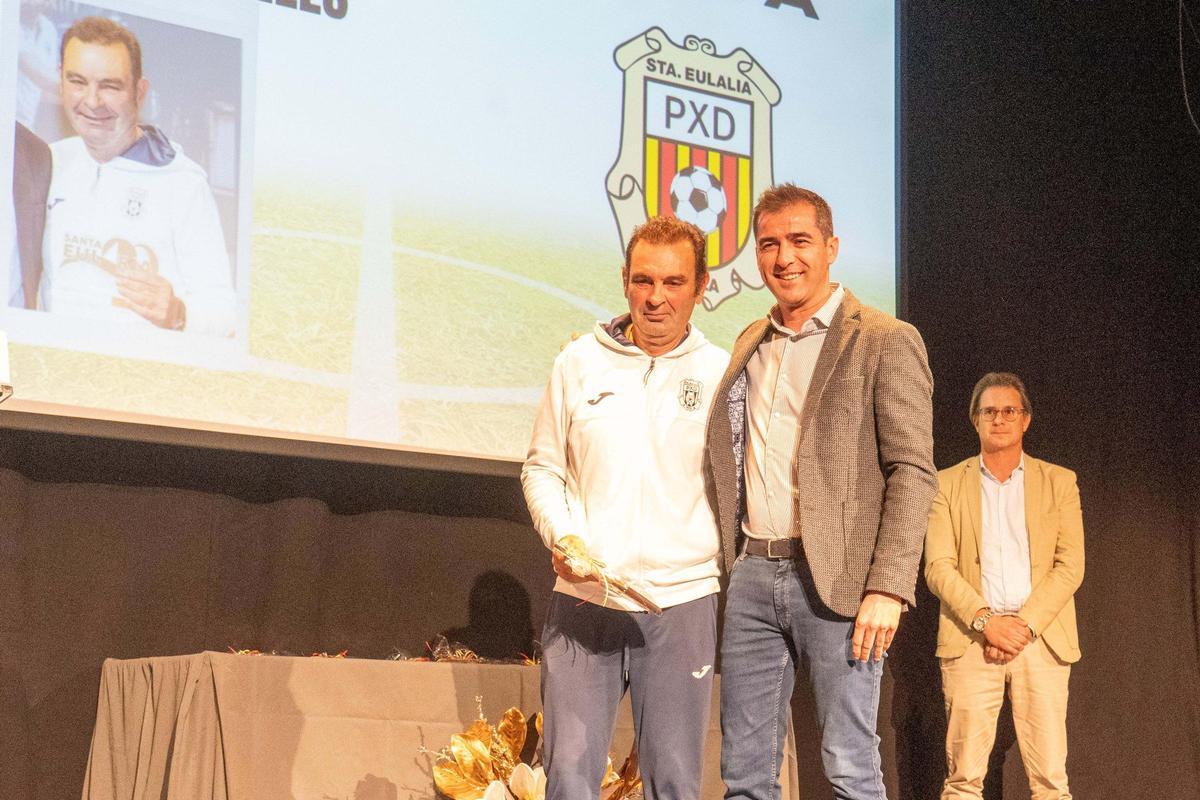 La Peña Deportiva celebra sus 90 años de historia con una emotiva gala llena de reconocimientos La Peña Deportiva celebra sus 90 años de historia con una emotiva gala llena de reconocimientos