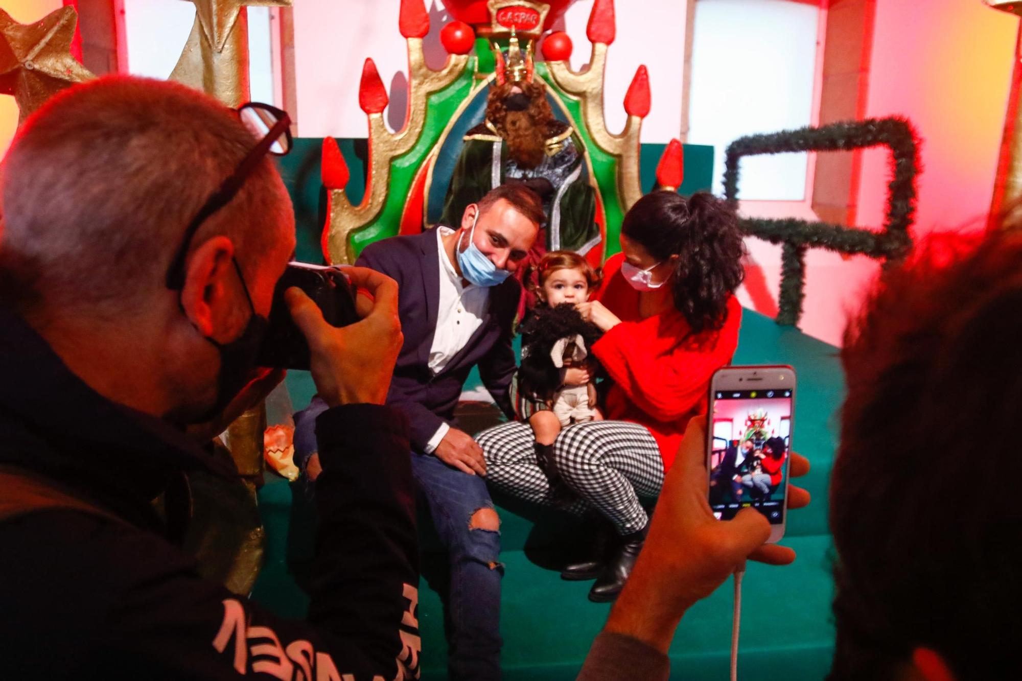 Los Reyes Magos planifican su gran noche con entrevistas previas en Vilagarcía