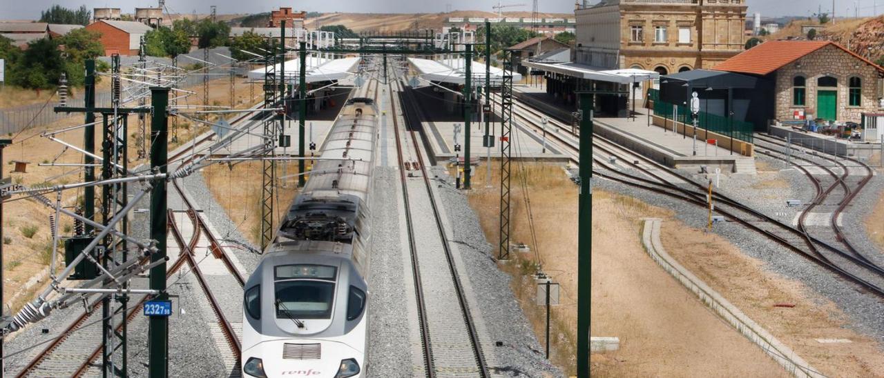 Estación de tren Renfe en la ciudad de Zamora. | Jose Luis Fernández