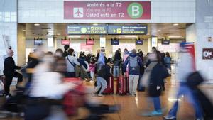 El Prat arriba al rècord de 55 milions de viatgers en ple debat de l’ampliació