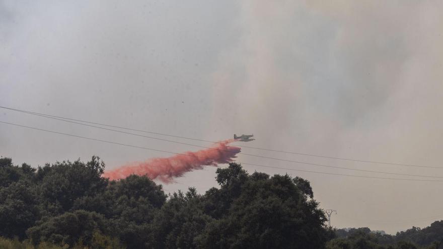 El incendio de Toledo obliga a desalojar una urbanización en Nambroca