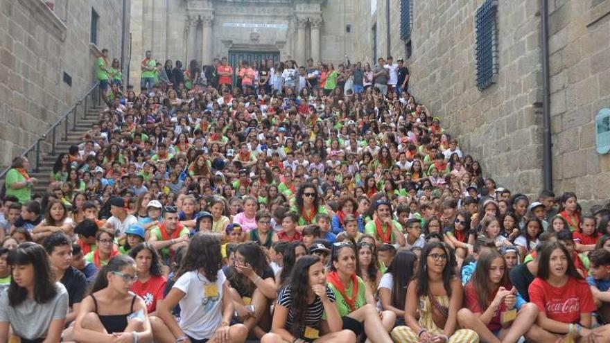 Participantes en un campamento urbano de Amencer. // FdV