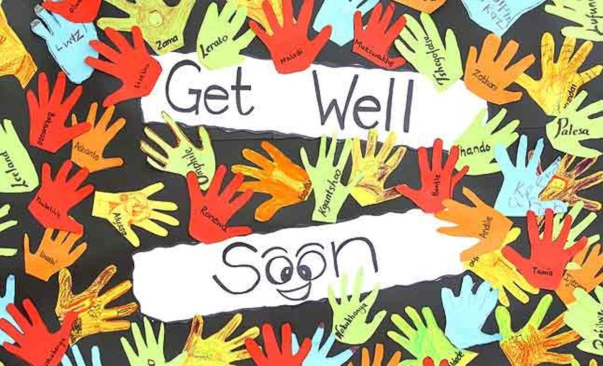 Missatges de suport a Nelson Mandela escrits per nens d’una escola de Johannesburg, ja que l’expresident sud-africà es disposa a sotmetre’s a una segona jornada de revisions mèdiques, segons van informar fonts de la Fundació Nelson Mandela.