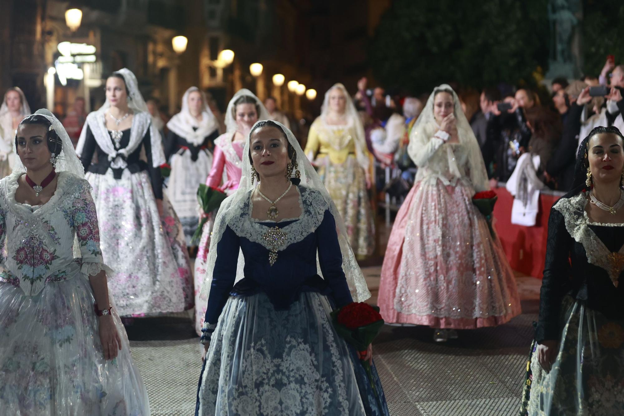 Búscate en la Ofrenda por la calle Quart (entre 23.00 y 24.00 horas)