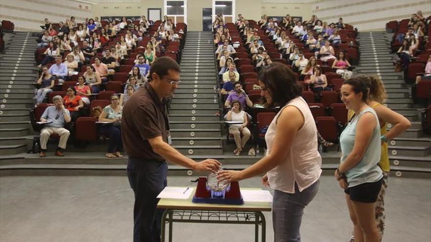 Educación convocará 1.267 plazas de 65 especialidades docentes el próximo año