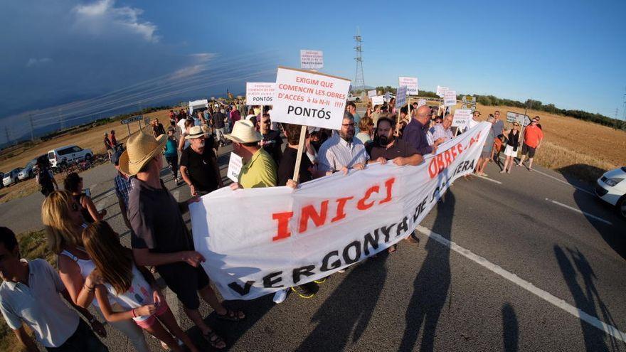 Una protesta de veïns per reclamar solucions.