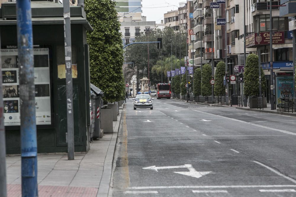 Así está Alicante el primer lunes de confinamiento