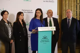 Tensión en el Parlament entre la portavoz de Vox Baleares y la diputada de su grupo Idoia Ribas