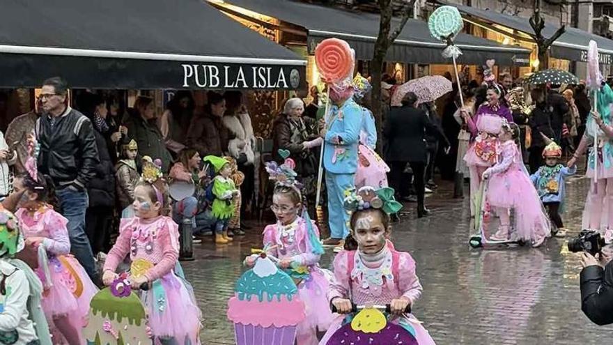 ¿Estuviste en el Carnaval de Cangas de Onís? Búscate en la galería