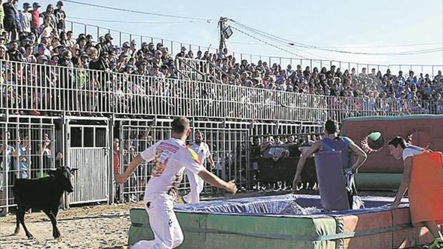 Encierros, vaquillas y el Gran Prix, en el programa taurino de este año