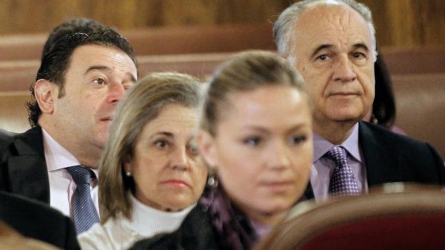 Gerardo Camps y Rafael Blasco, hoy, entre el público del juicio.