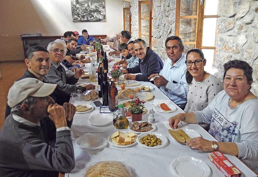 Procesión de tractores