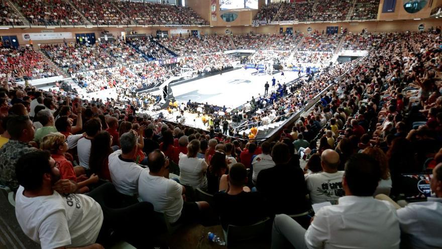 Imagen del Palacio de los Deportes en la pasada Supercopa Endesa celebrada en septiembre de 2023 en Murcia.