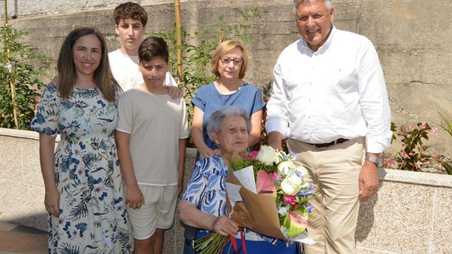 Rosa, una nueva centenaria en Sanxenxo | FDV