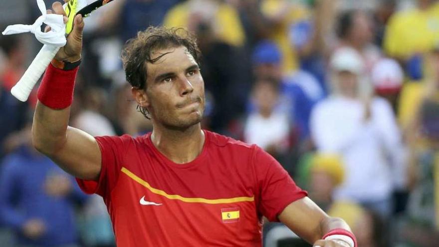 Nadal celebra el triunfo y su pase a semifinales.