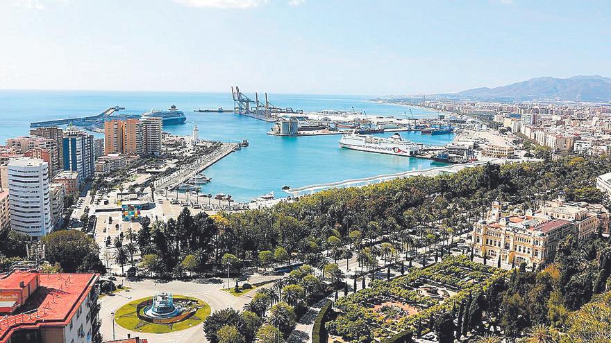 Málaga, entre los tres destinos preferidos de los españoles para viajar en 2023