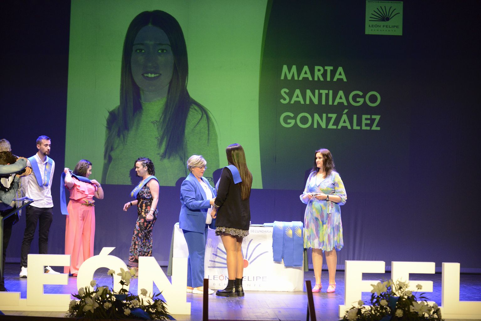 Graduación de bachilleres y alumnos de FP y Ciclos Formativos del IES León Felipe